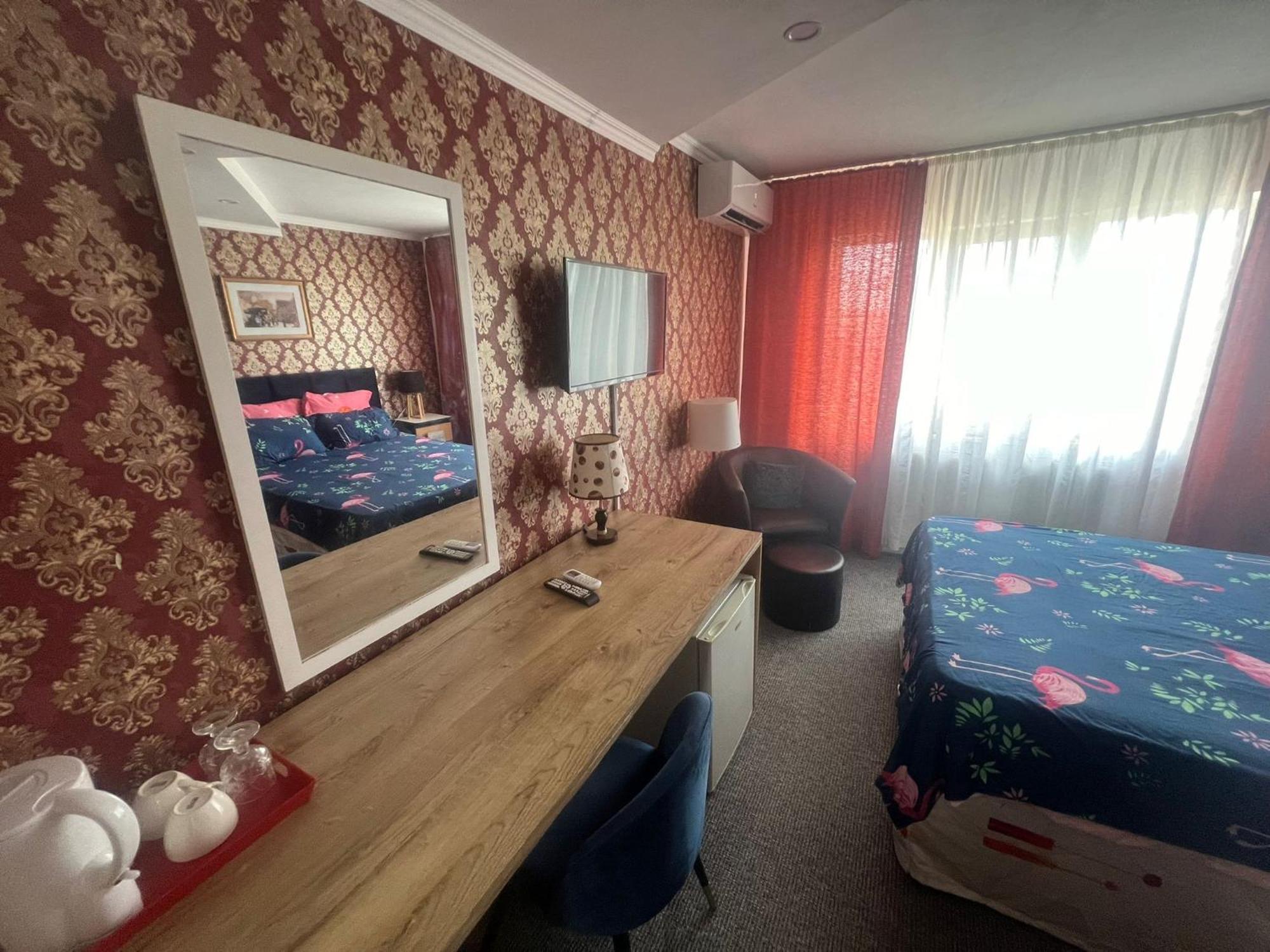 Garsoniera Panoramic Daire Bacău Dış mekan fotoğraf